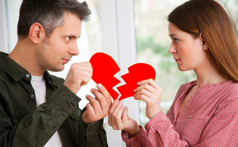 潮州离婚如何申请财产保全冻结对方账户